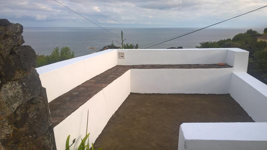 Monserrate - Galera Cottage คาลัวรา ภายนอก รูปภาพ