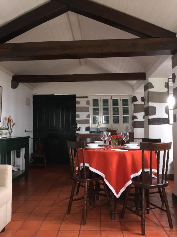 Monserrate - Galera Cottage คาลัวรา ภายนอก รูปภาพ