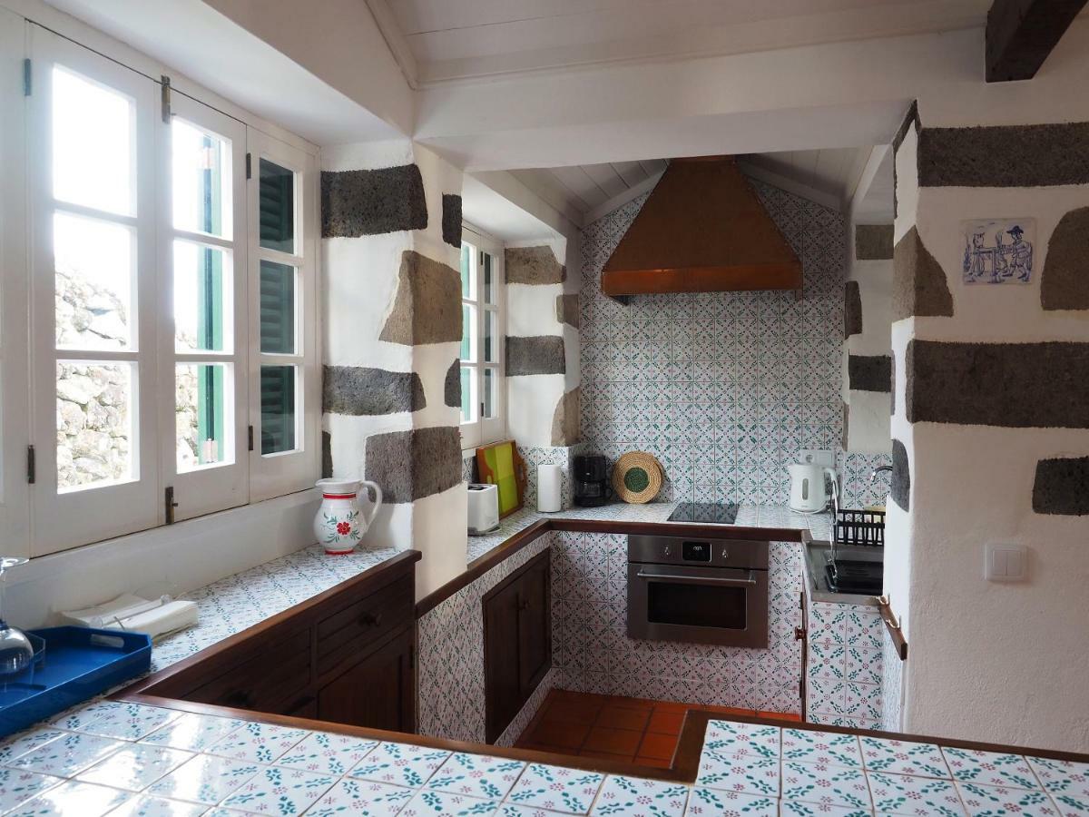 Monserrate - Galera Cottage คาลัวรา ภายนอก รูปภาพ