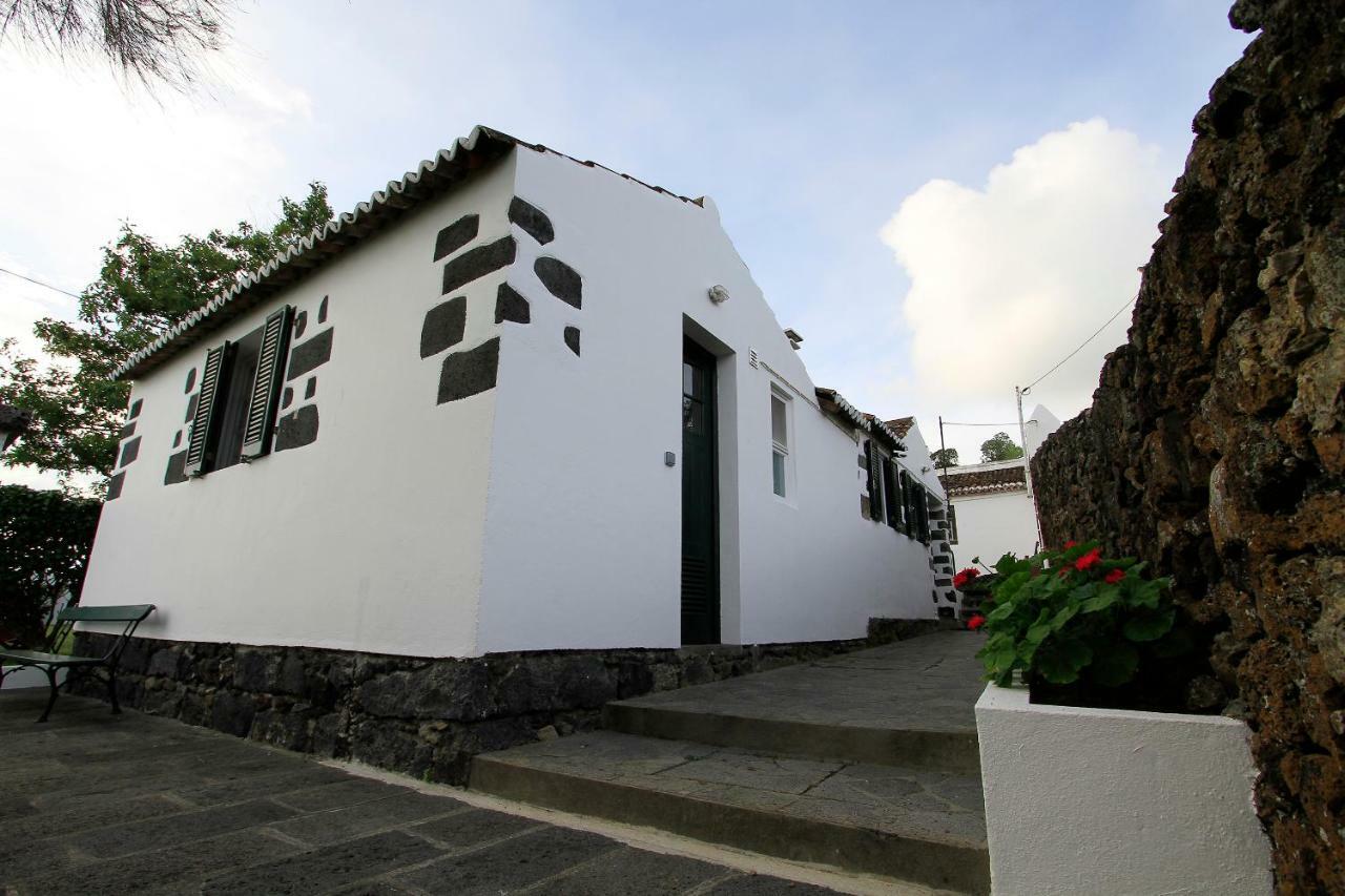 Monserrate - Galera Cottage คาลัวรา ภายนอก รูปภาพ