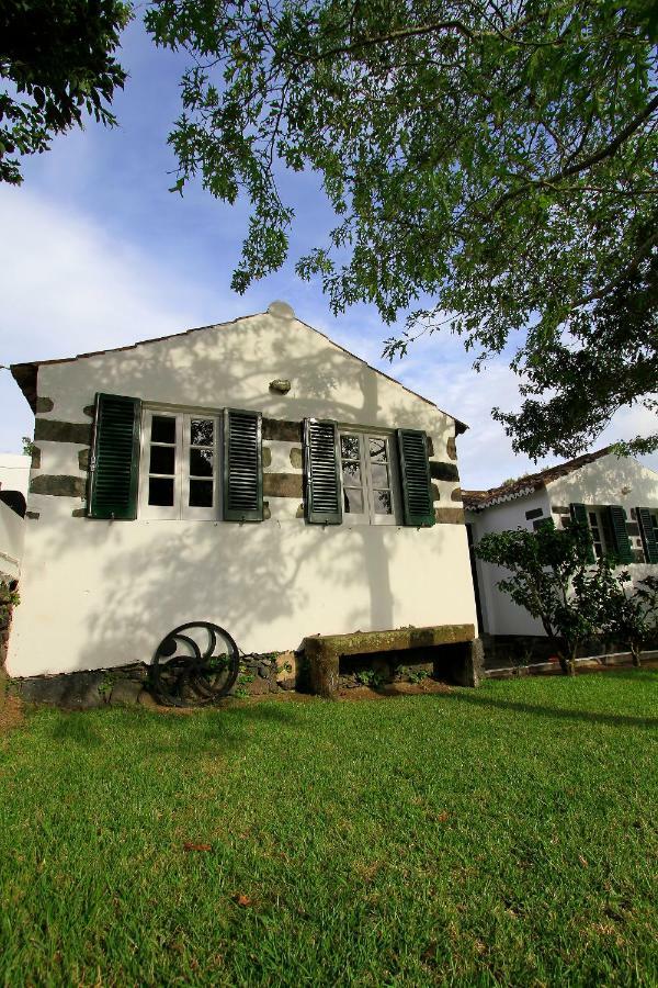 Monserrate - Galera Cottage คาลัวรา ภายนอก รูปภาพ