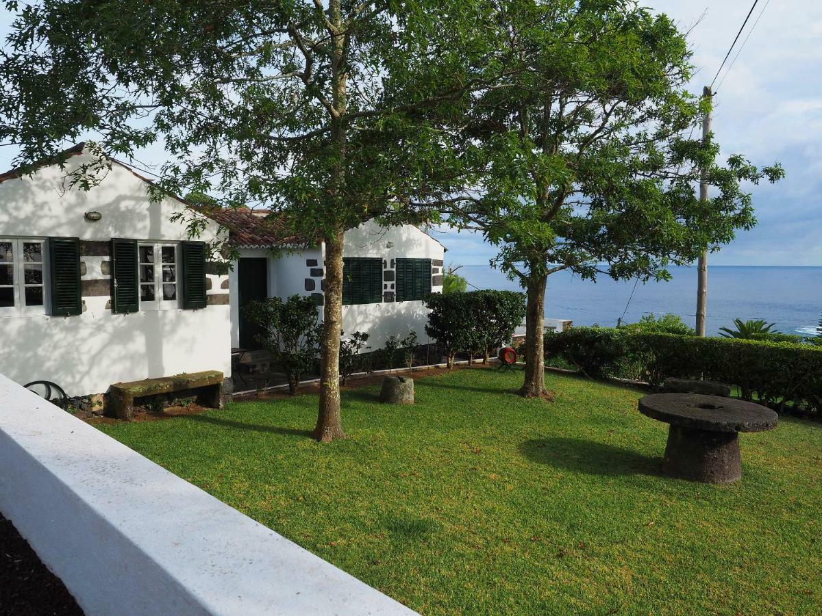 Monserrate - Galera Cottage คาลัวรา ภายนอก รูปภาพ