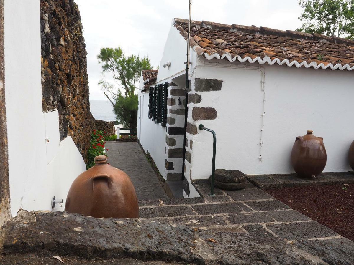 Monserrate - Galera Cottage คาลัวรา ภายนอก รูปภาพ